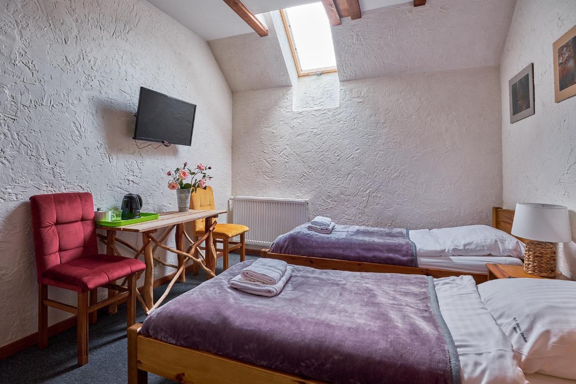 Bed and Breakfast Karczma Zacisze Крутынь Экстерьер фото