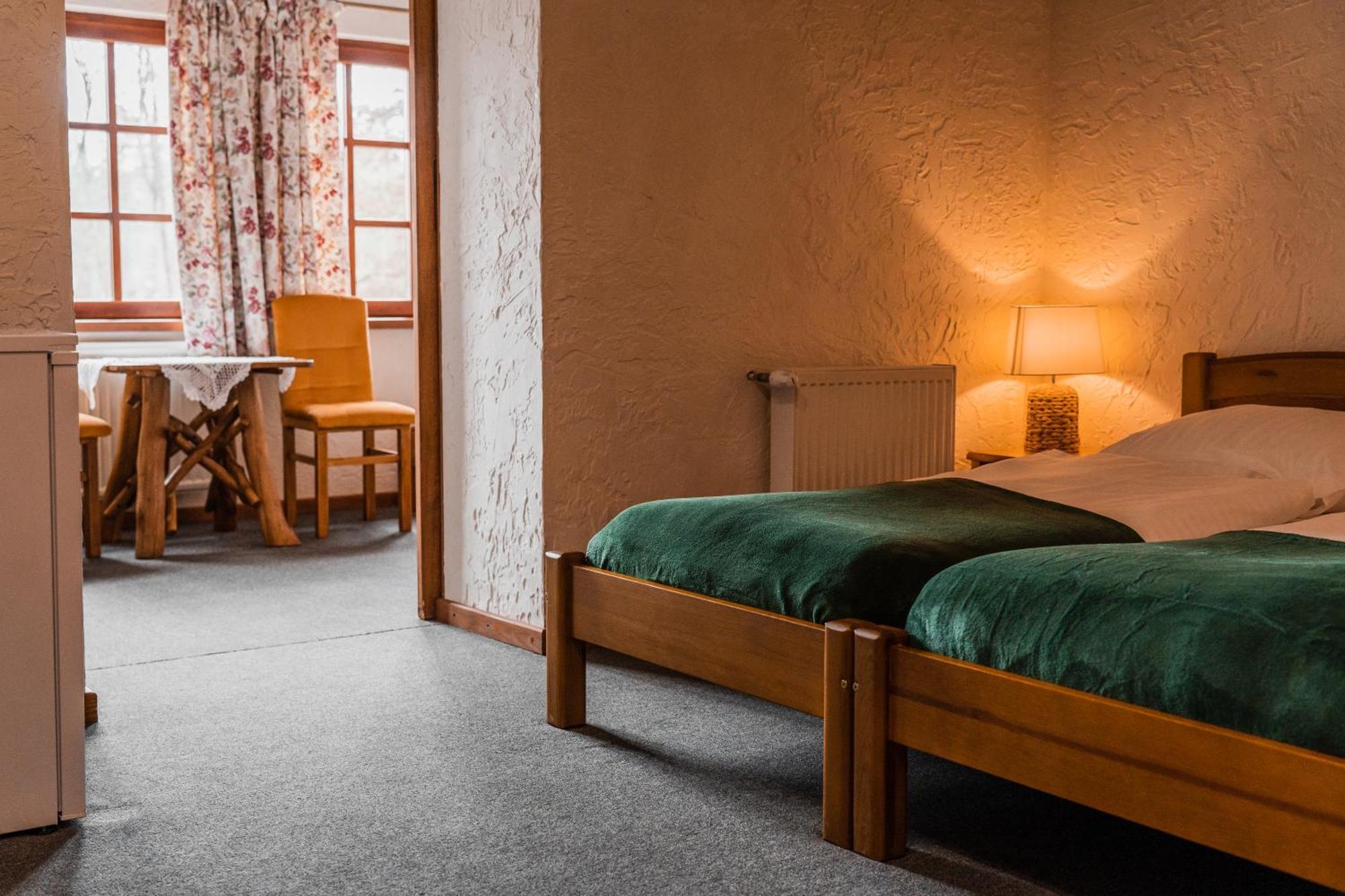Bed and Breakfast Karczma Zacisze Крутынь Экстерьер фото